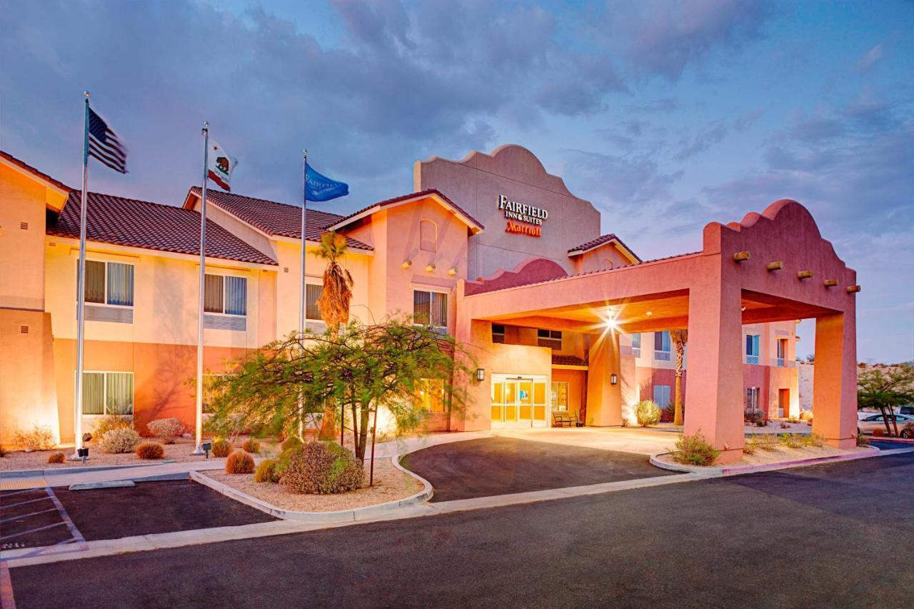 Fairfield Inn & Suites Twentynine Palms - Joshua Tree National Park Екстериор снимка