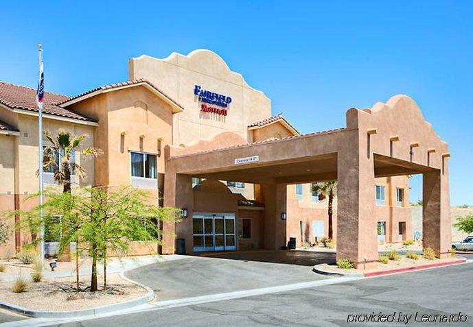 Fairfield Inn & Suites Twentynine Palms - Joshua Tree National Park Екстериор снимка